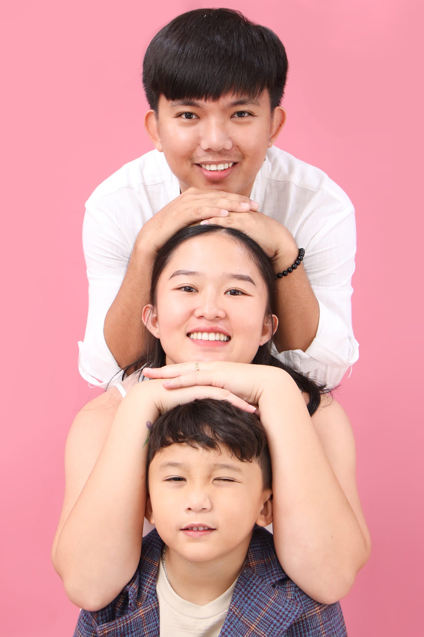 Creative B (3 Persons)- With Photographer