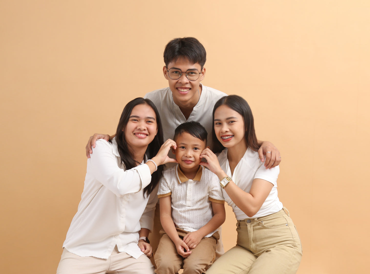 Selfie C (3-4 Persons)- Self-Shoot