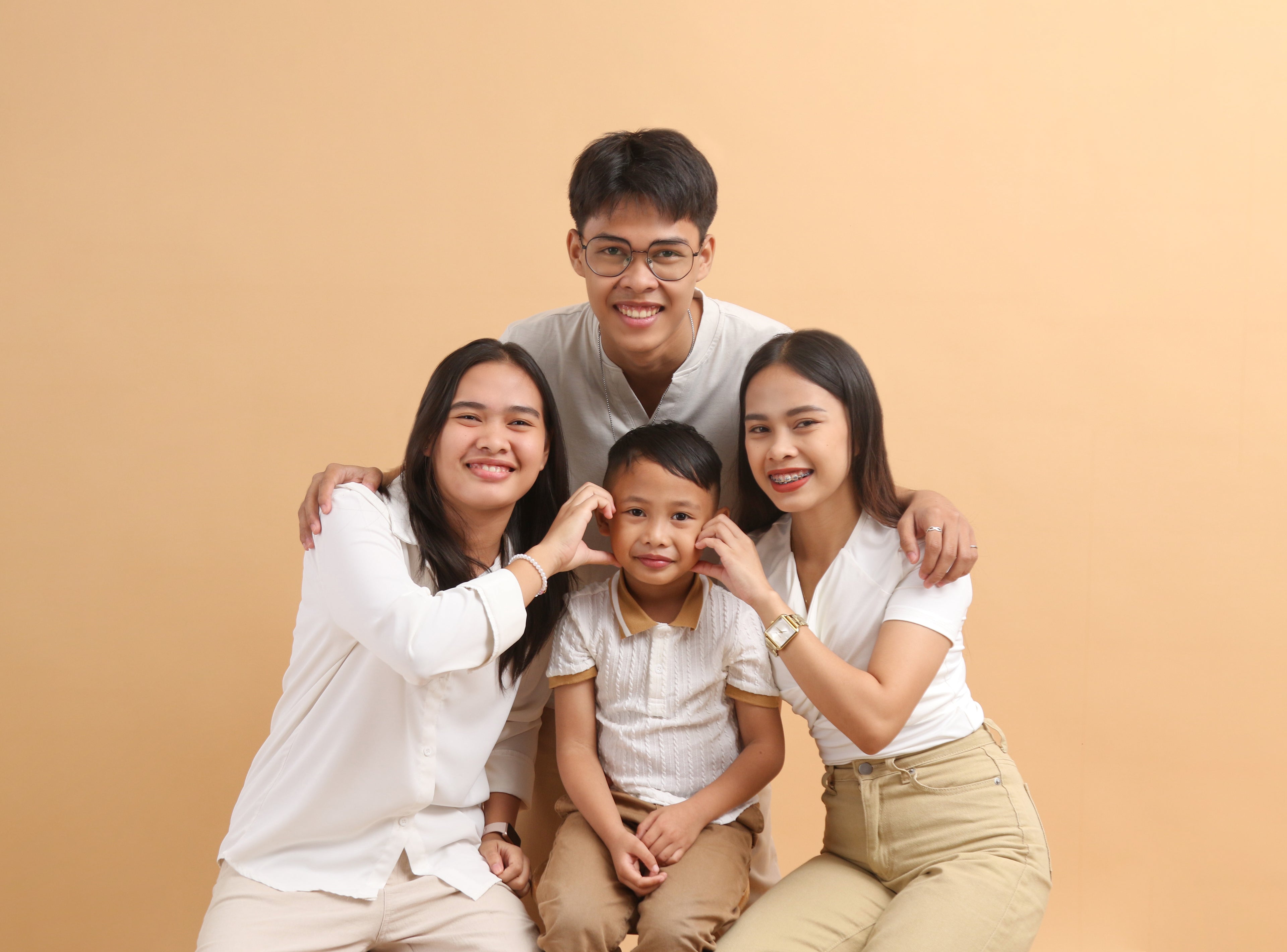 Creative B+1 (4 Persons)- With Photographer